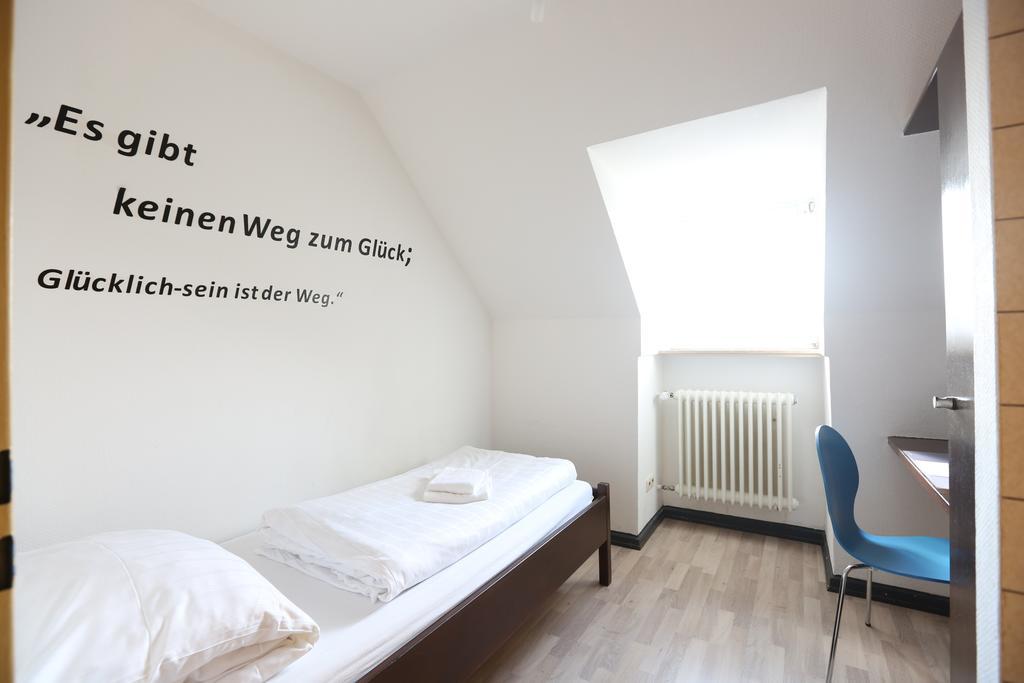 Kolping Hostel Trier Im Warsberger Hof 객실 사진